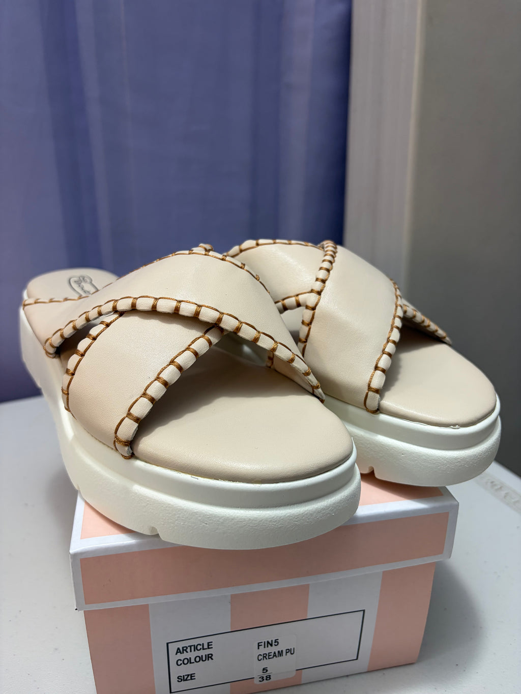 Mia- Stitched Detailed Platform Sandals.