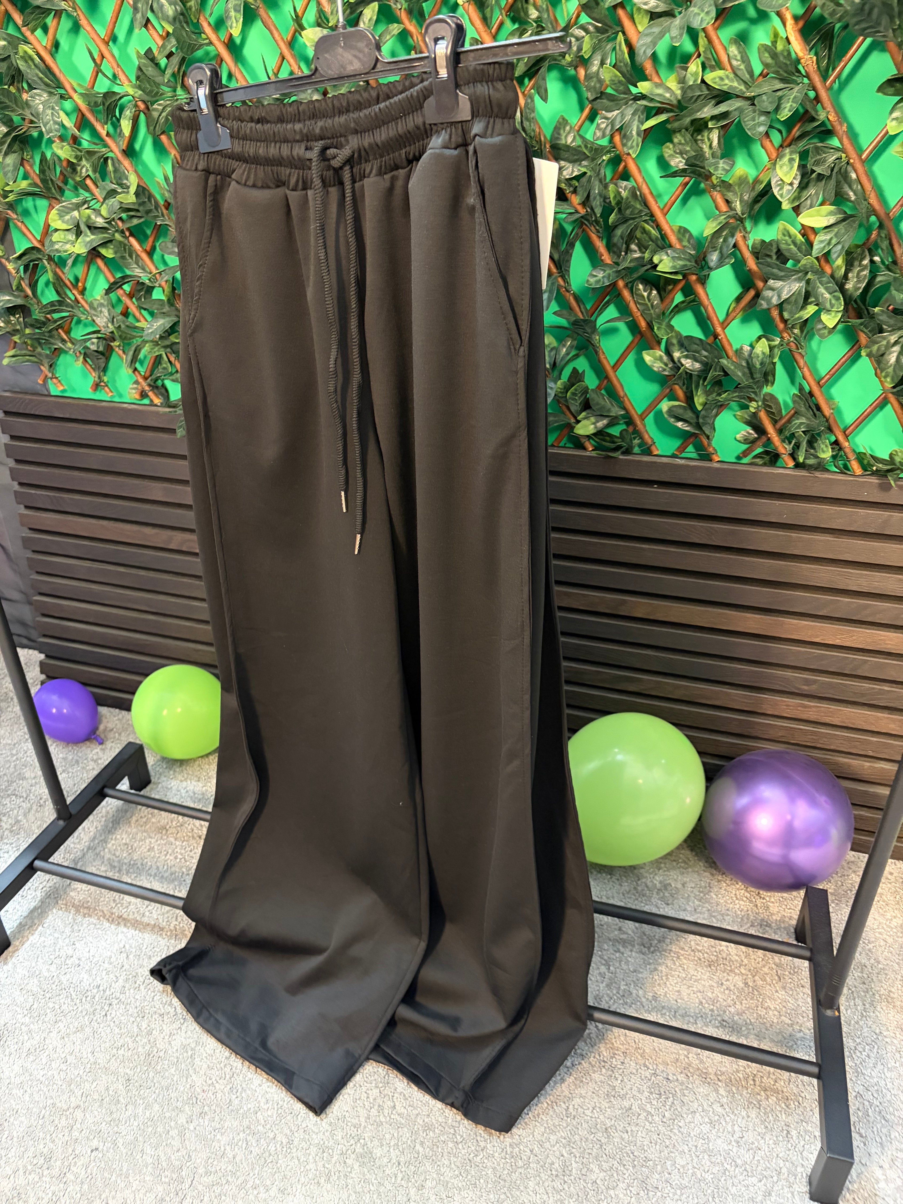 Soft feel, wide leg joggers with expansion panel (6-14)