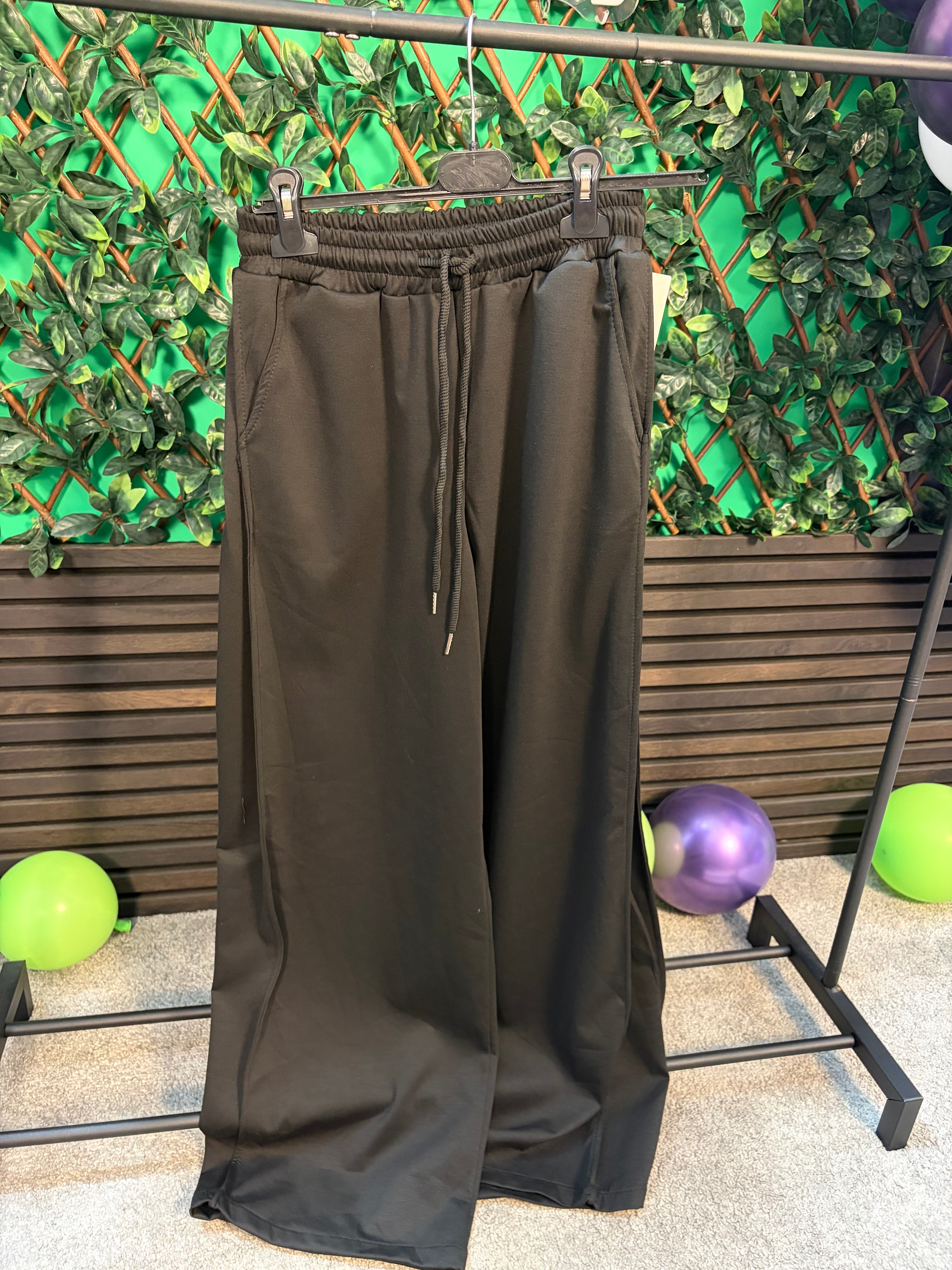Soft feel, wide leg joggers with expansion panel (6-14)