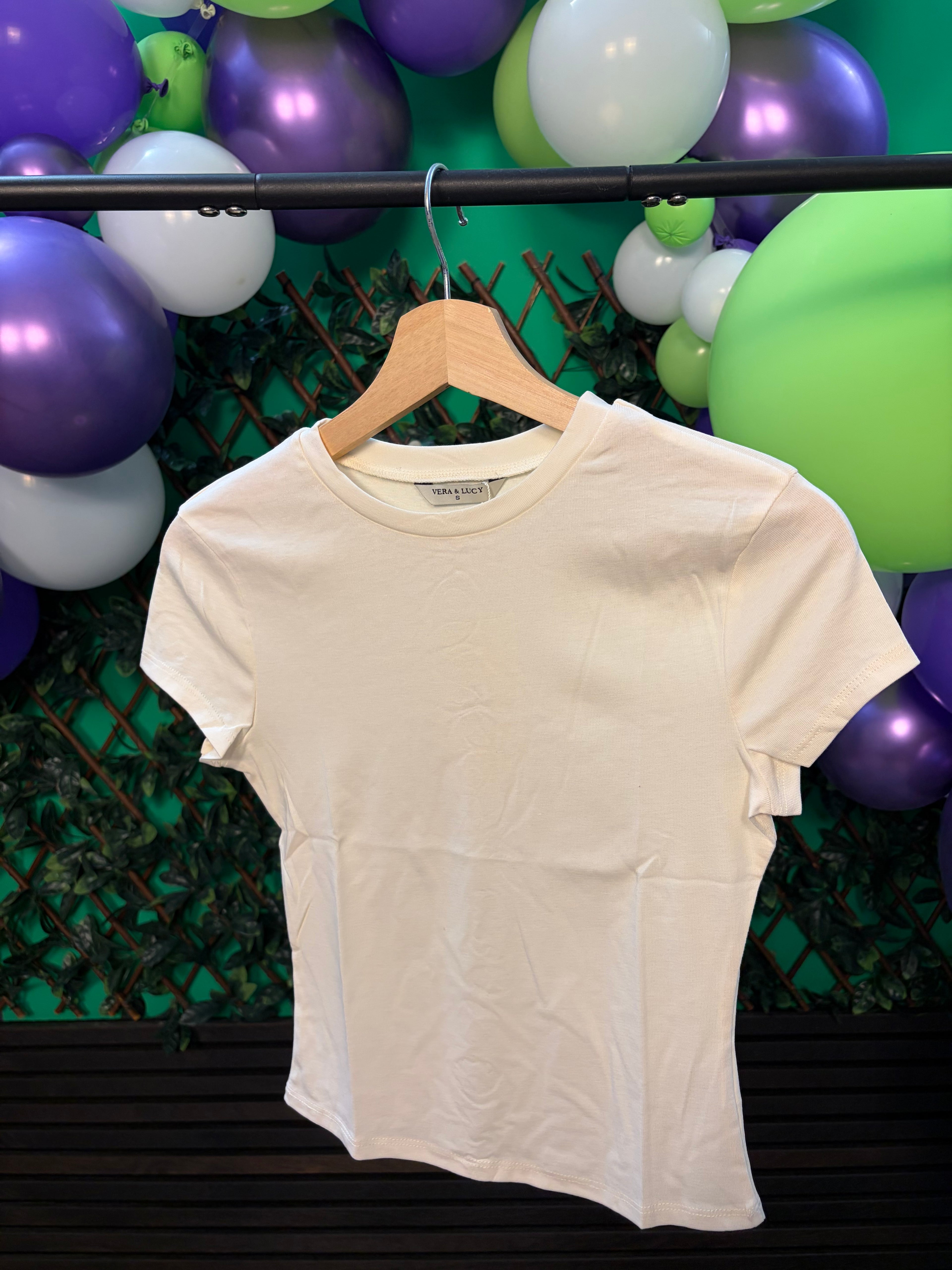 Annie- Plain Cropped T-Shirts