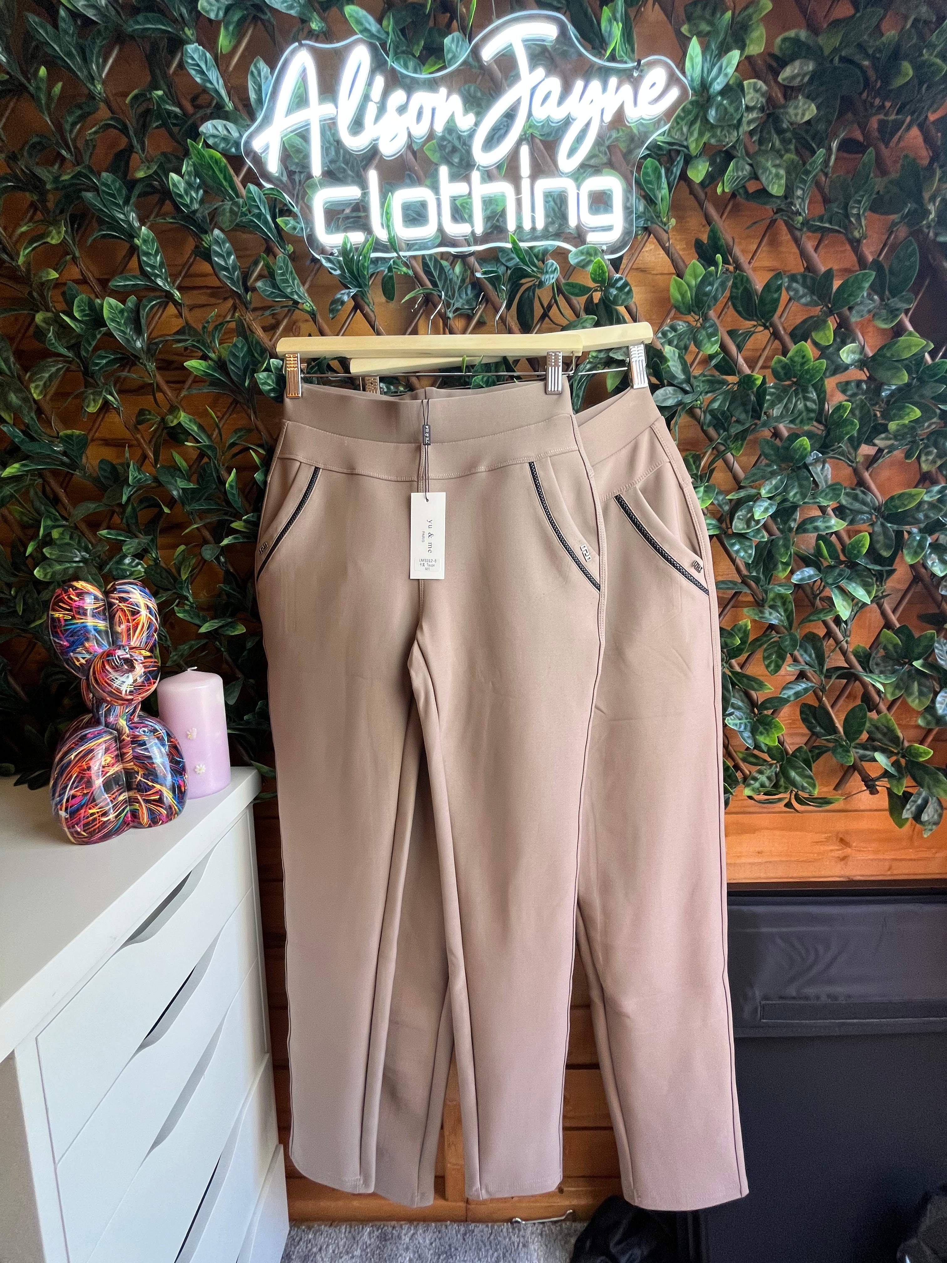 You & Me Leggings