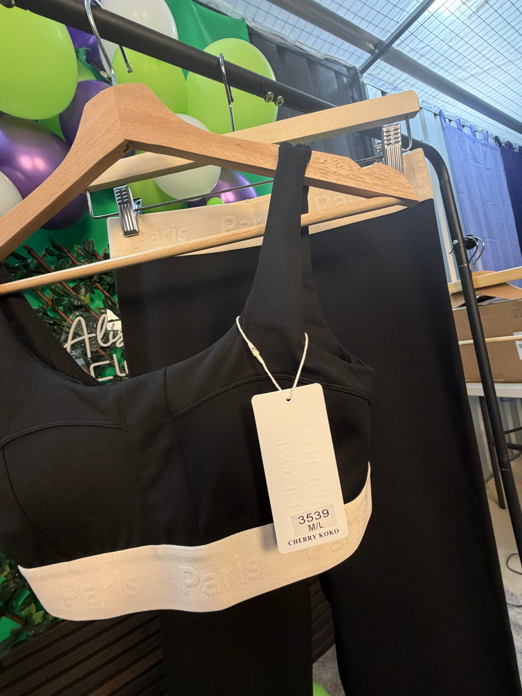 Gym Set with Paris Detail