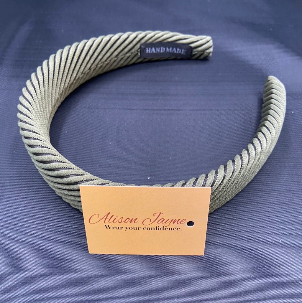 Padded, striped hairband