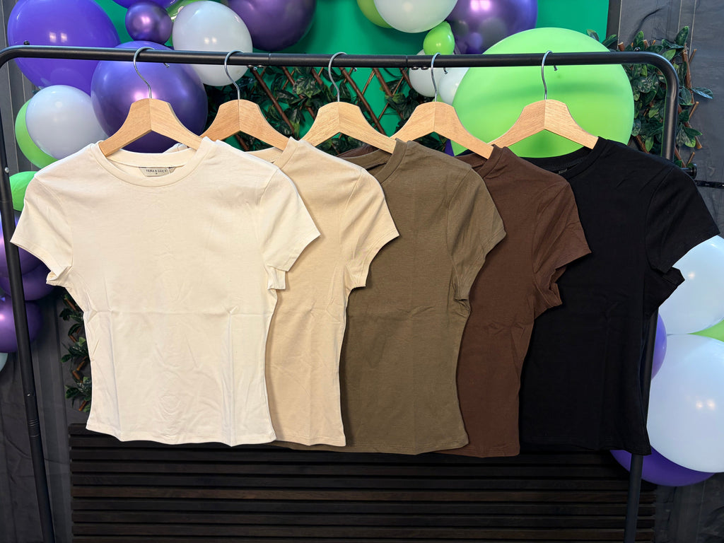 Annie- Plain Cropped T-Shirts