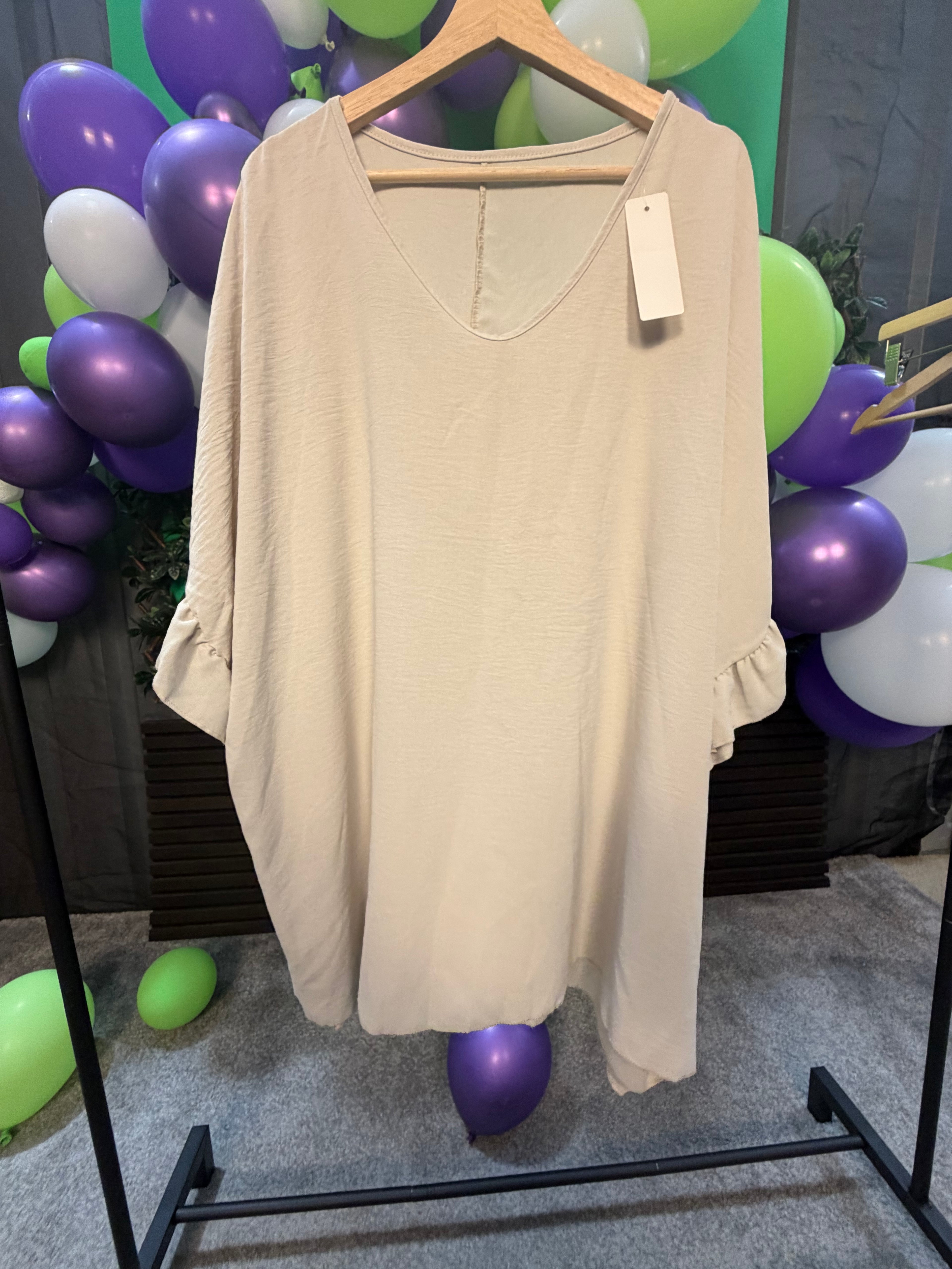 Plus Size Frilled Top & Shorts