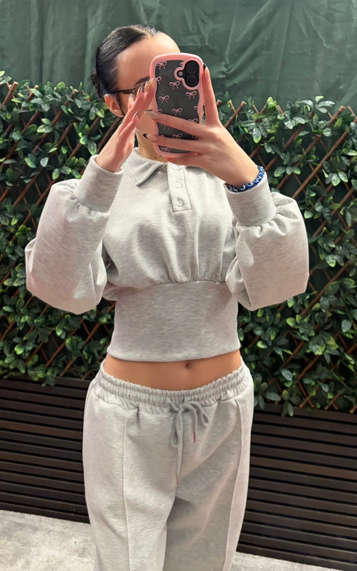 Soft feel, compression waist tracksuit. (6-12)
