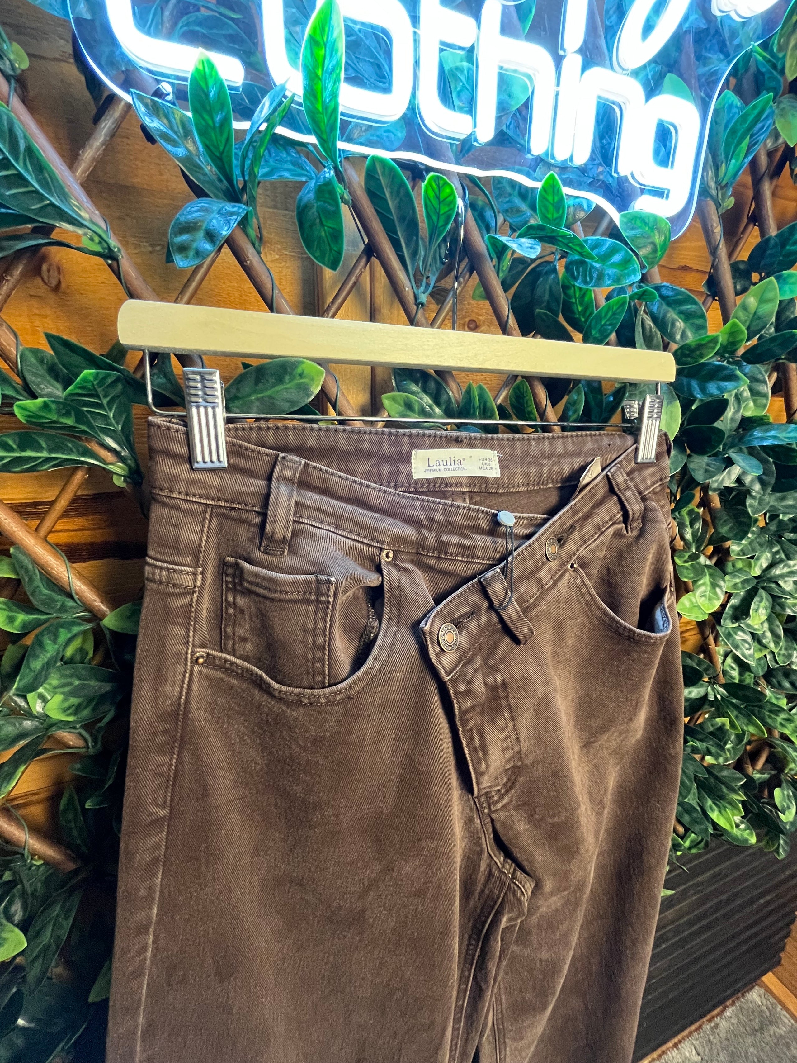 Cross Waistband Jeans- 31 inch inside leg.